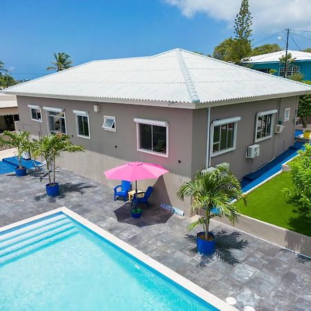 Вилла Familiewoning Met Prive Zwembad Виллемстад Экстерьер фото